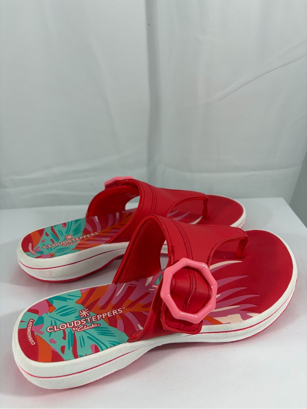 NWT Clarks Cloudsteppers Women's Size 5 Red Floral Slide Sandals - Picture 3 of 7